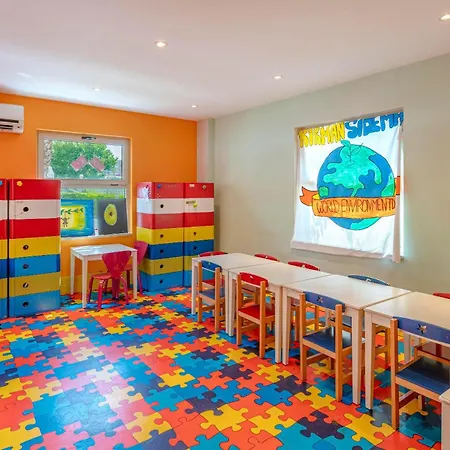 Sidemarin Kirman Premium Resort Side