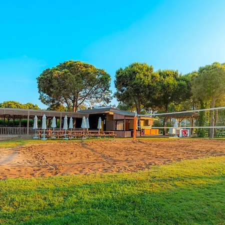 Sidemarin Kirman Premium Resort Side