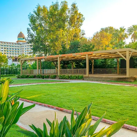 Sidemarin Kirman Premium Resort Side