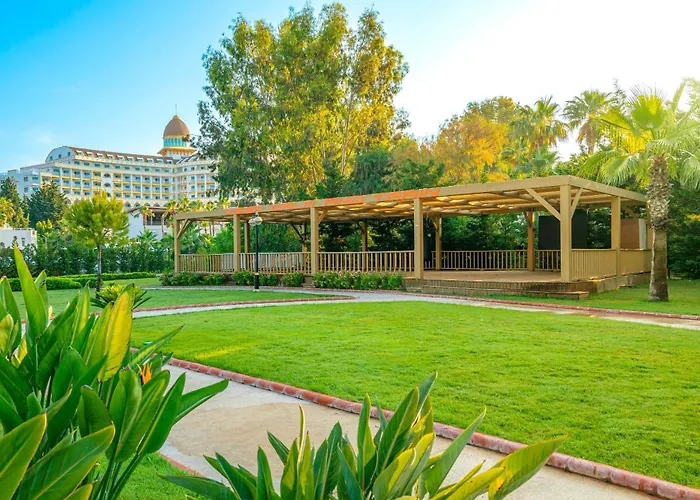 Sidemarin Kirman Premium Resort Side