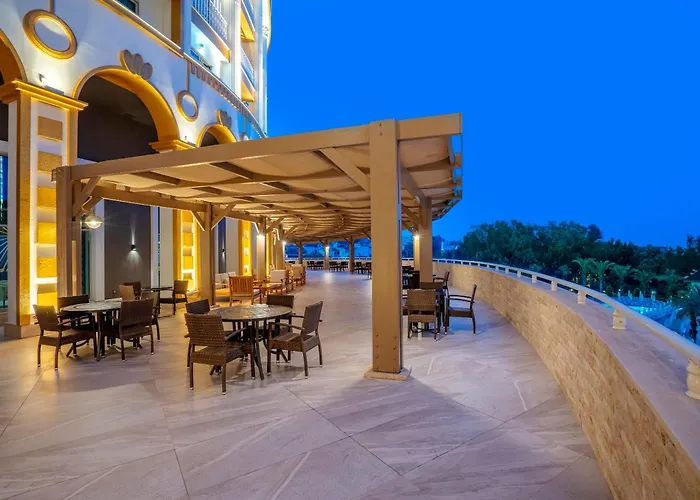 Sidemarin Kirman Premium Üdülőközpont Side